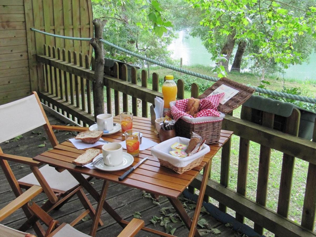 Camping Belle Riviere Chaniers Ngoại thất bức ảnh