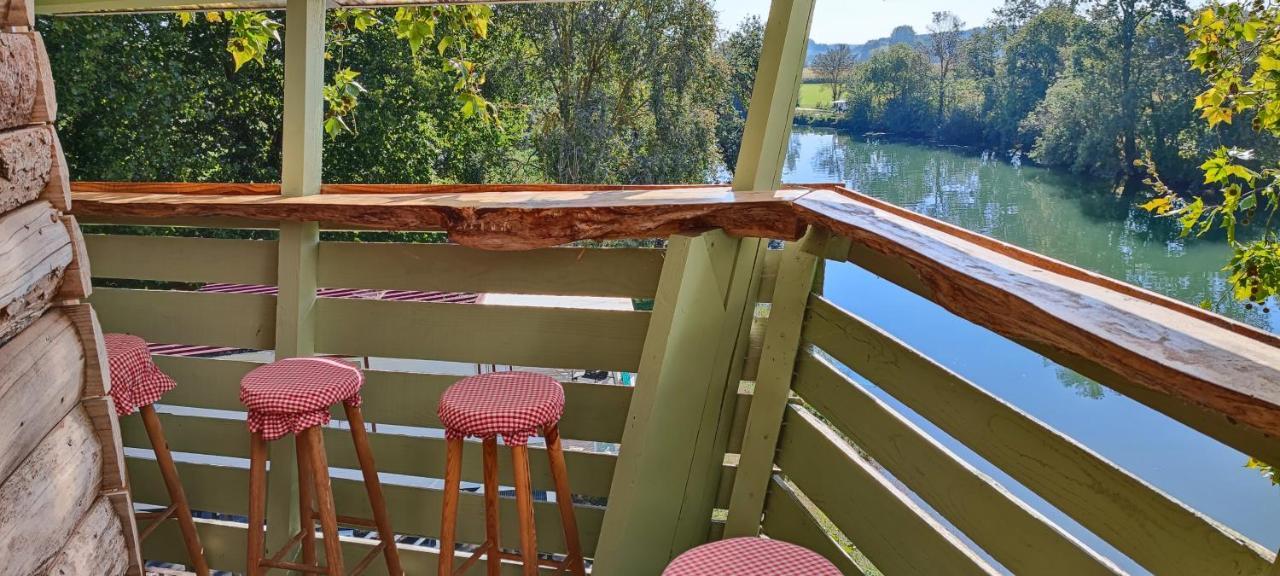 Camping Belle Riviere Chaniers Ngoại thất bức ảnh